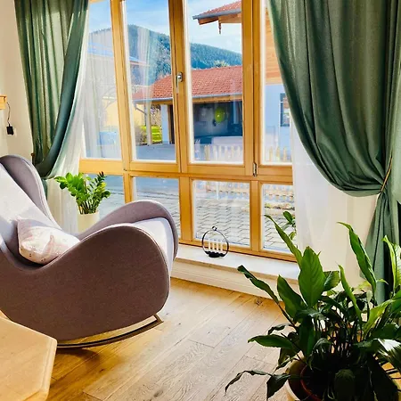 Casa Pur, 85m2 Mit Garten Sauna Fischbachau