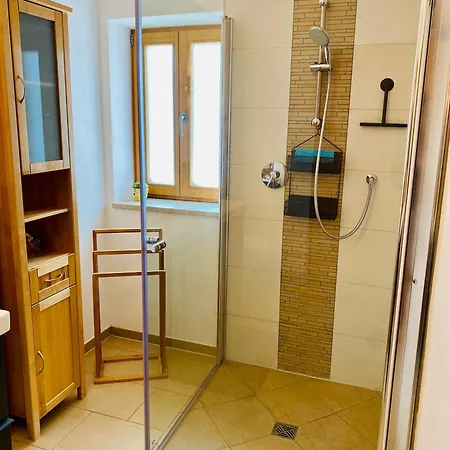 Casa Pur, 85m2 Mit Garten Sauna Apartment
